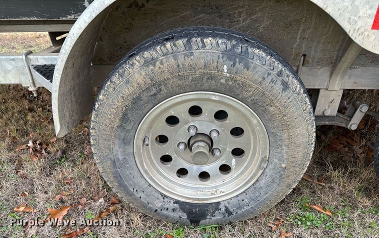 image for item LR9592 2006 Voyager 1885 Jon  boat