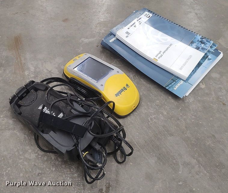 image for item LT9556 Trimble GeoXM  GPS unit