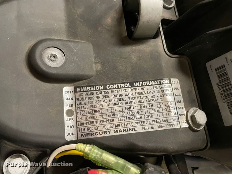 image for item MM9412 2011 Mercury 20  outboard engine