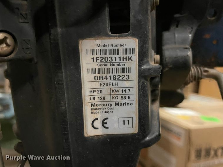 image for item MM9412 2011 Mercury 20  outboard engine