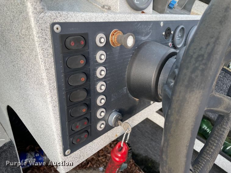 image for item MM9417 1994 Jetcraft  boat