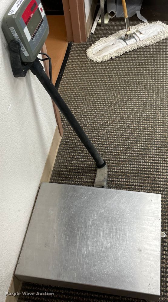 image for item MM9419 Defender 3000 T31P  scale