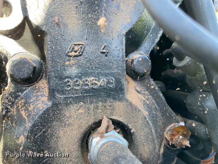 image for item MM9430 1990 Bass Tracker Pro 17  boat