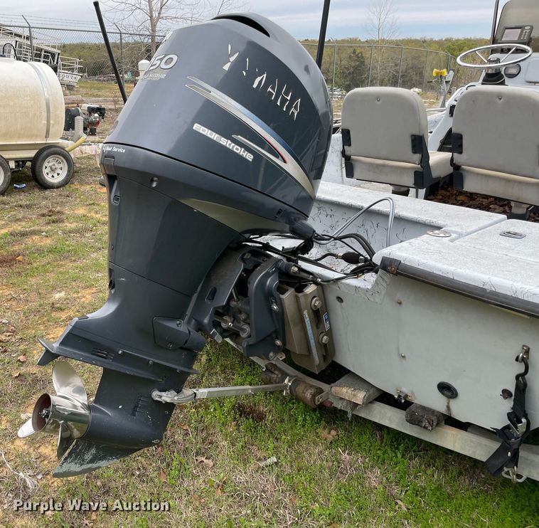 image for item MM9457 2005 Blue Wave  boat