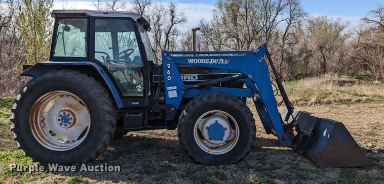 image for item MN9791 1994 Ford 8240  MFWD tractor