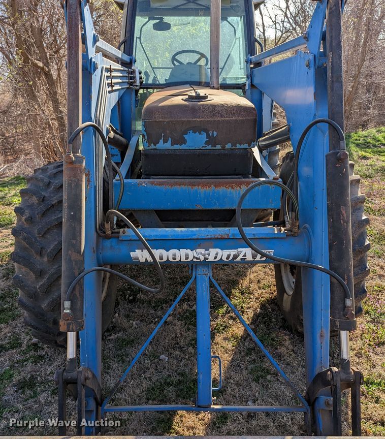 image for item MN9791 1994 Ford 8240  MFWD tractor