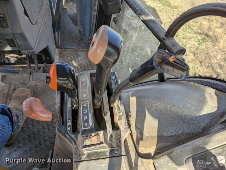 image for item MN9791 1994 Ford 8240  MFWD tractor