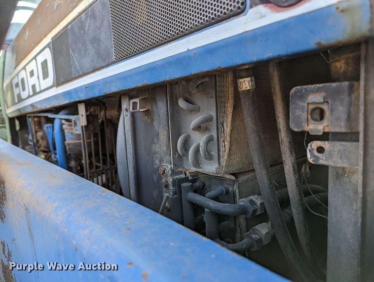 image for item MN9791 1994 Ford 8240  MFWD tractor