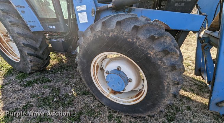 image for item MN9791 1994 Ford 8240  MFWD tractor