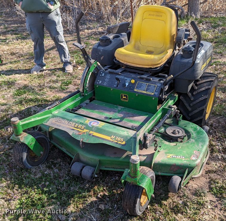 image for item MN9795 John Deere M665  ZTR lawn mower