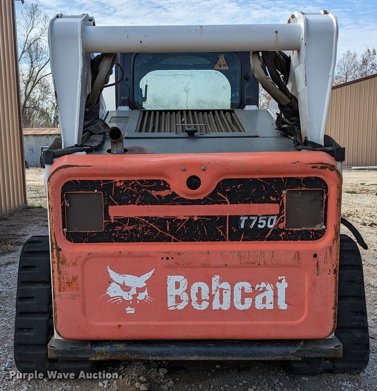 image for item MN9798 2013 Bobcat T750  tracked skid steer loader