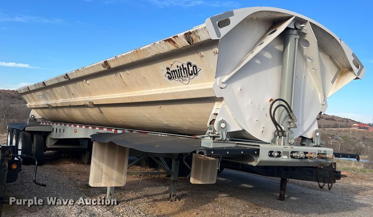 image for item MQ9841 2009 Smith Co S3-42-34  side dump trailer
