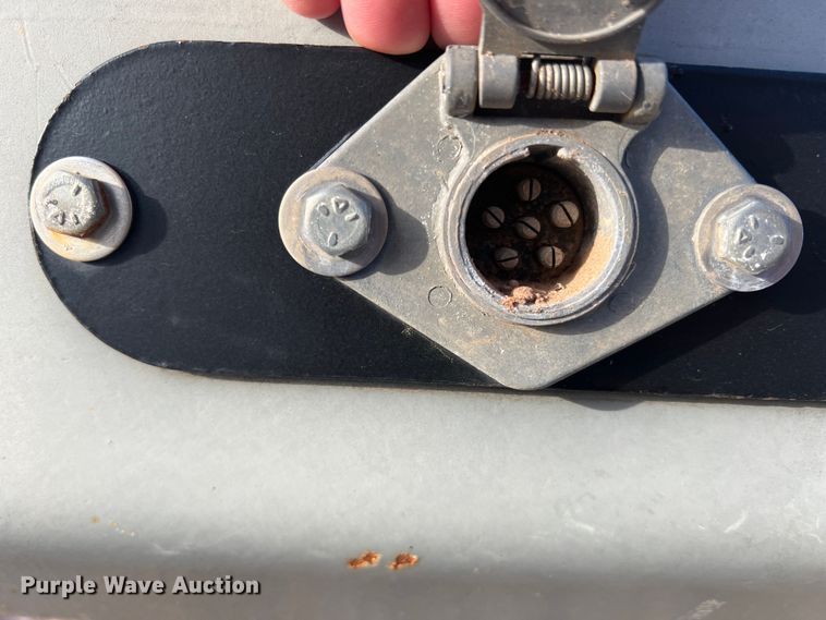 image for item MQ9841 2009 Smith Co S3-42-34  side dump trailer