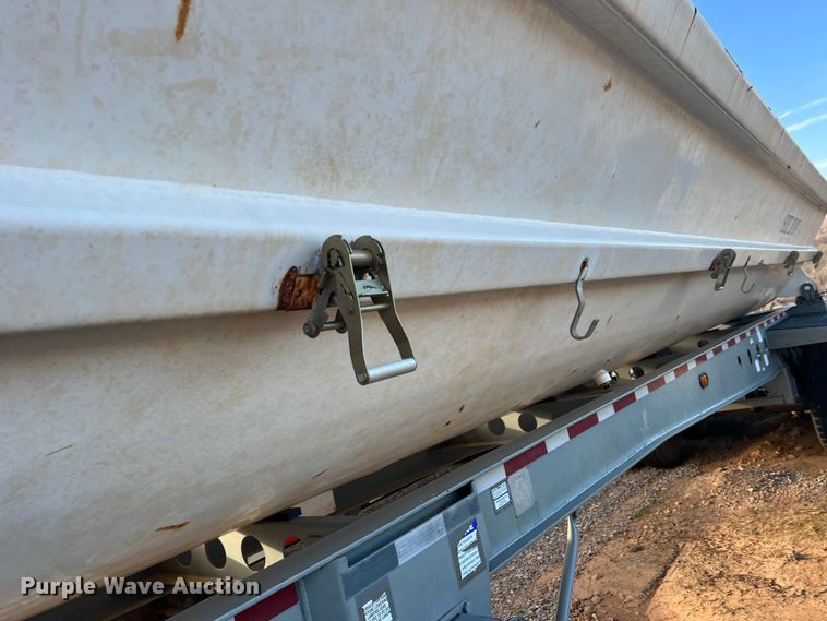 image for item MQ9841 2009 Smith Co S3-42-34  side dump trailer