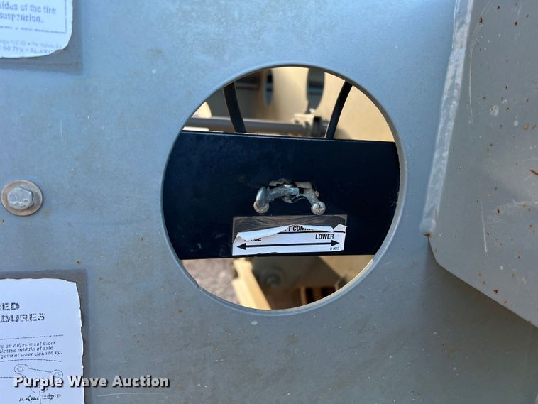 image for item MQ9841 2009 Smith Co S3-42-34  side dump trailer