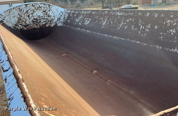 image for item MQ9841 2009 Smith Co S3-42-34  side dump trailer