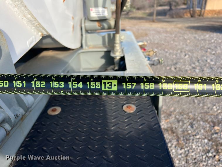 image for item MQ9841 2009 Smith Co S3-42-34  side dump trailer