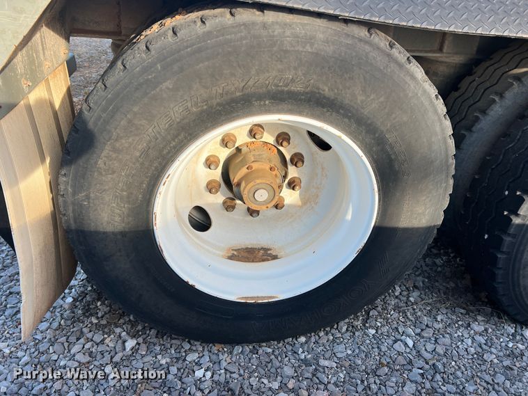 image for item MQ9841 2009 Smith Co S3-42-34  side dump trailer