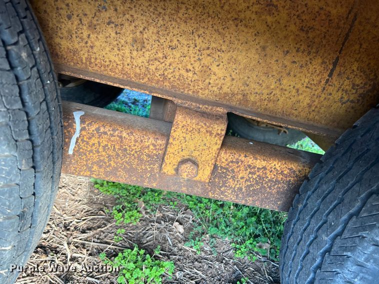 image for item MQ9844 Belshe DT-235  equipment trailer