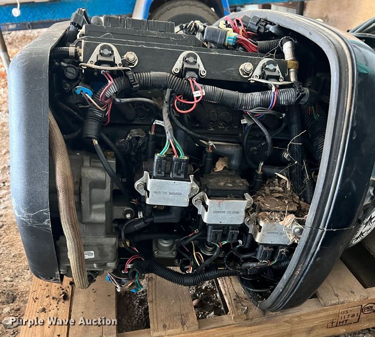 image for item MQ9846 2003 Mercury Optimax 150  outboard engine