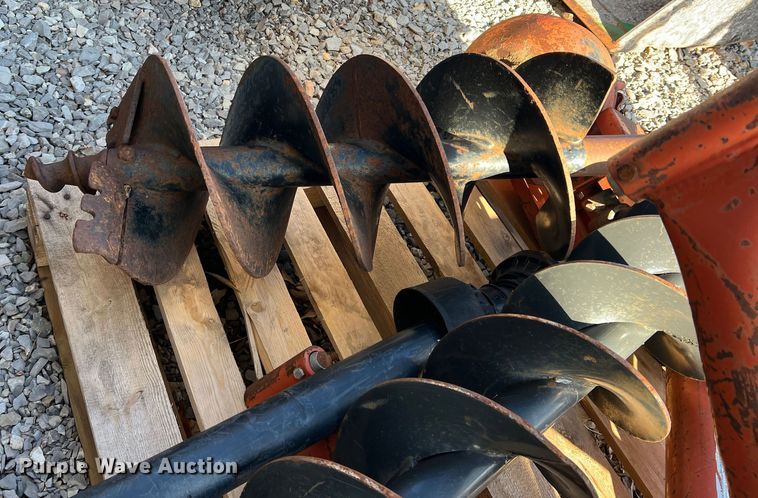 image for item MQ9847 Rhino SPHD  post hole auger