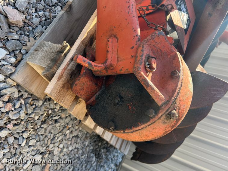 image for item MQ9847 Rhino SPHD  post hole auger