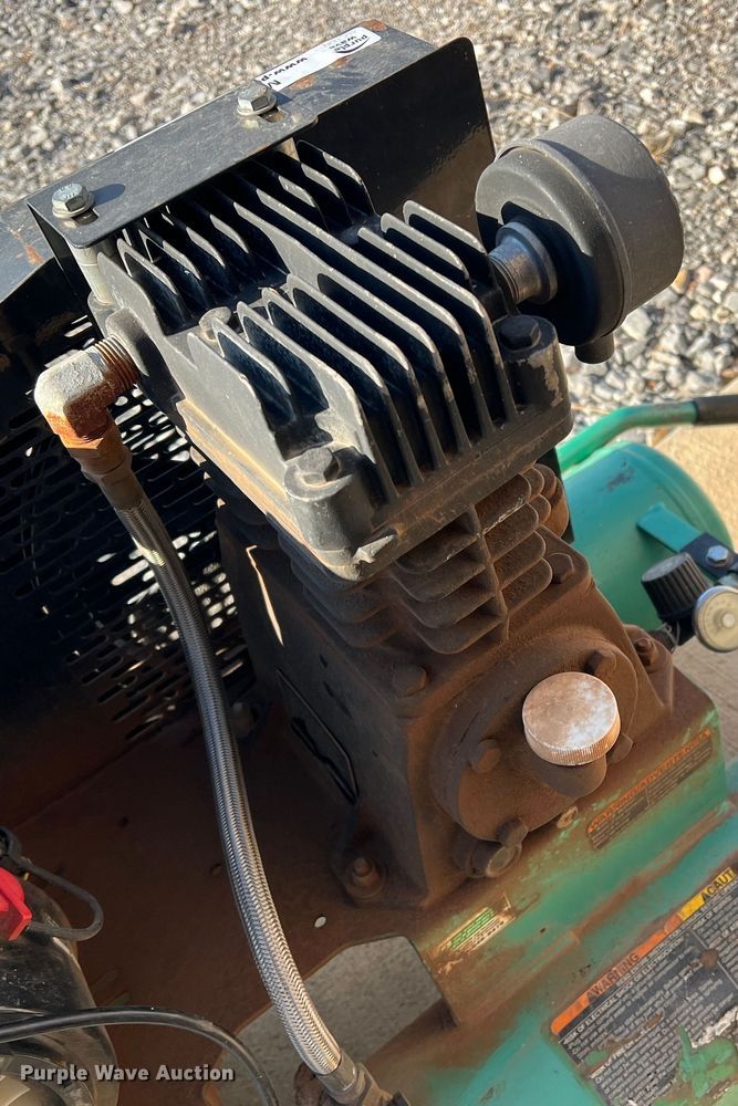 image for item MQ9848 Speedaire 1VN93  air compressor