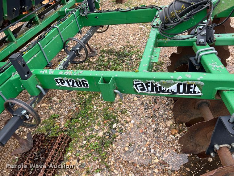 image for item MY9561 Frontier FP1206  seeder