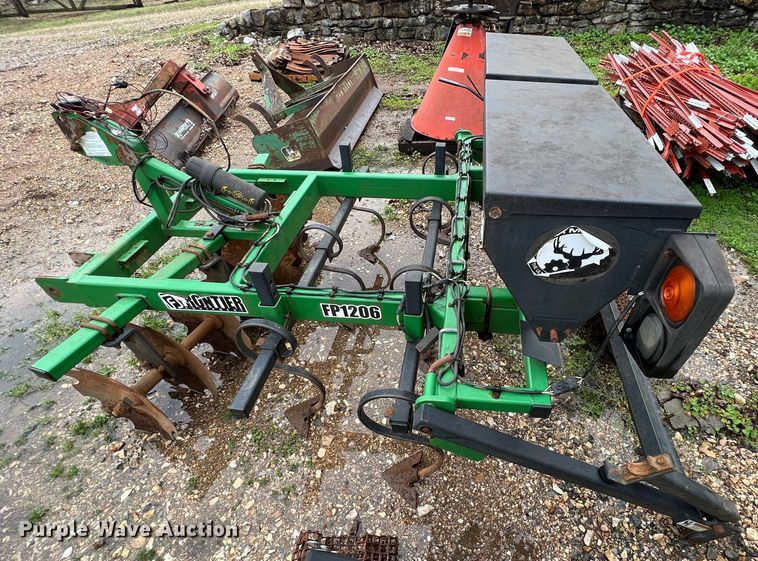 image for item MY9562 Frontier FP1206  seeder