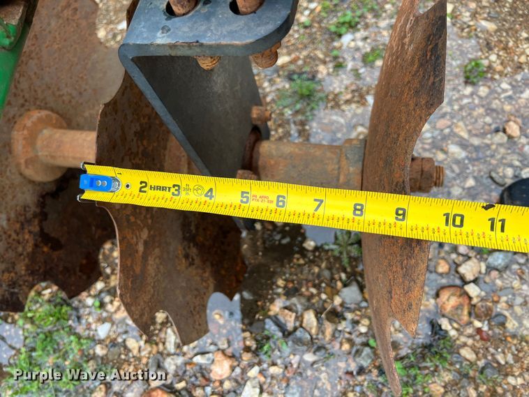 image for item MY9562 Frontier FP1206  seeder