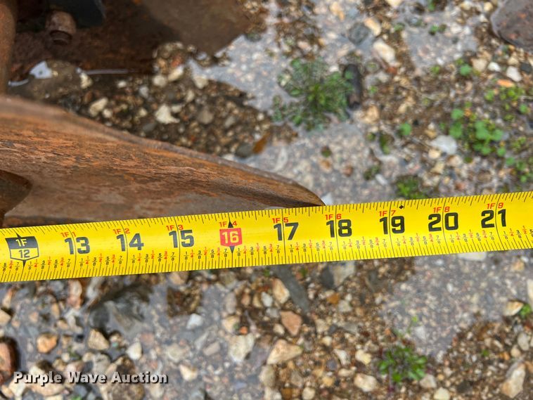 image for item MY9562 Frontier FP1206  seeder