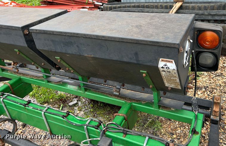 image for item MY9562 Frontier FP1206  seeder