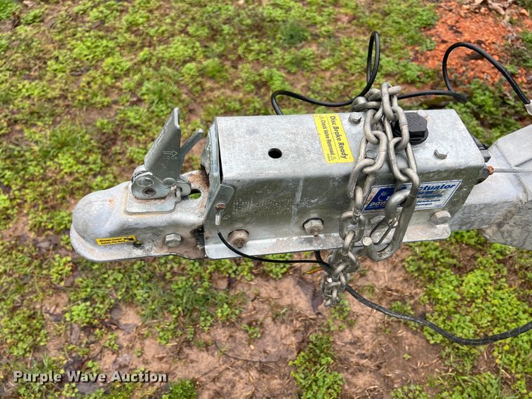 image for item MY9569 2005 Blue Wave 190  boat