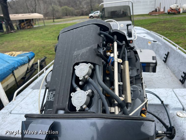 image for item MY9569 2005 Blue Wave 190  boat