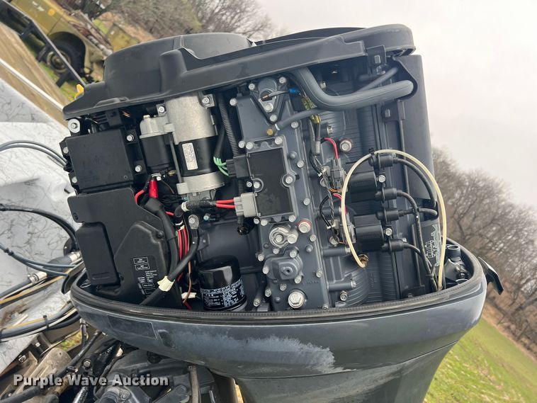 image for item MY9569 2005 Blue Wave 190  boat