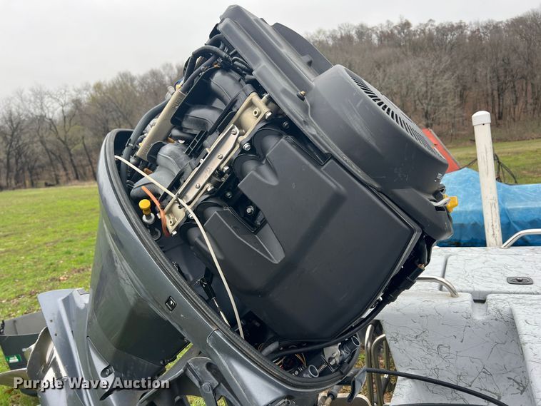 image for item MY9569 2005 Blue Wave 190  boat