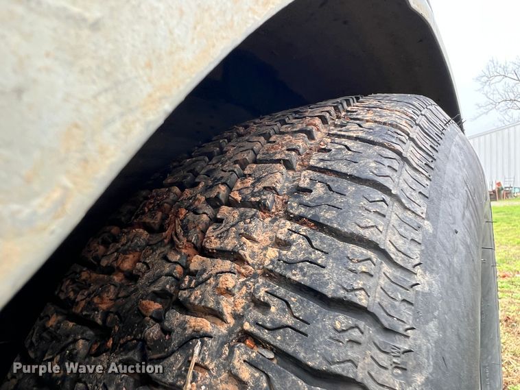 image for item MY9569 2005 Blue Wave 190  boat