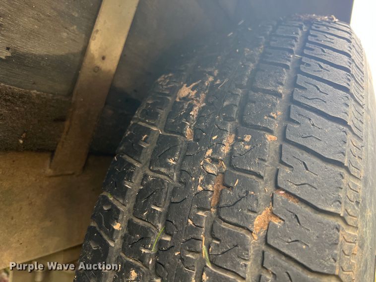 image for item MY9569 2005 Blue Wave 190  boat