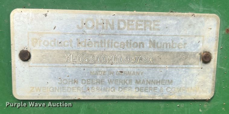 image for item MY9587 1994 John Deere 6300  MFWD tractor