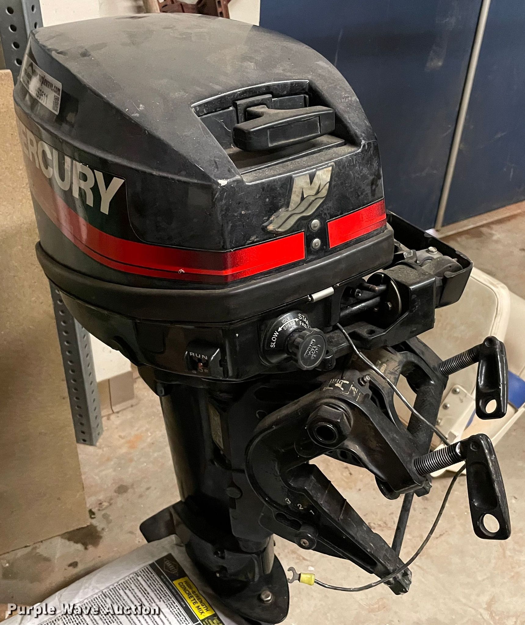 2004 Mercury outboard engine in Norman, OK Item HS9511 sold Purple Wave