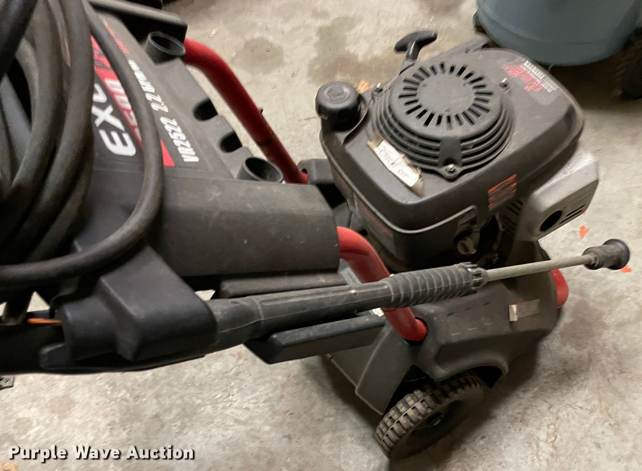 Honda Excell pressure washer in Norman, OK Item MM9413 sold Purple Wave
