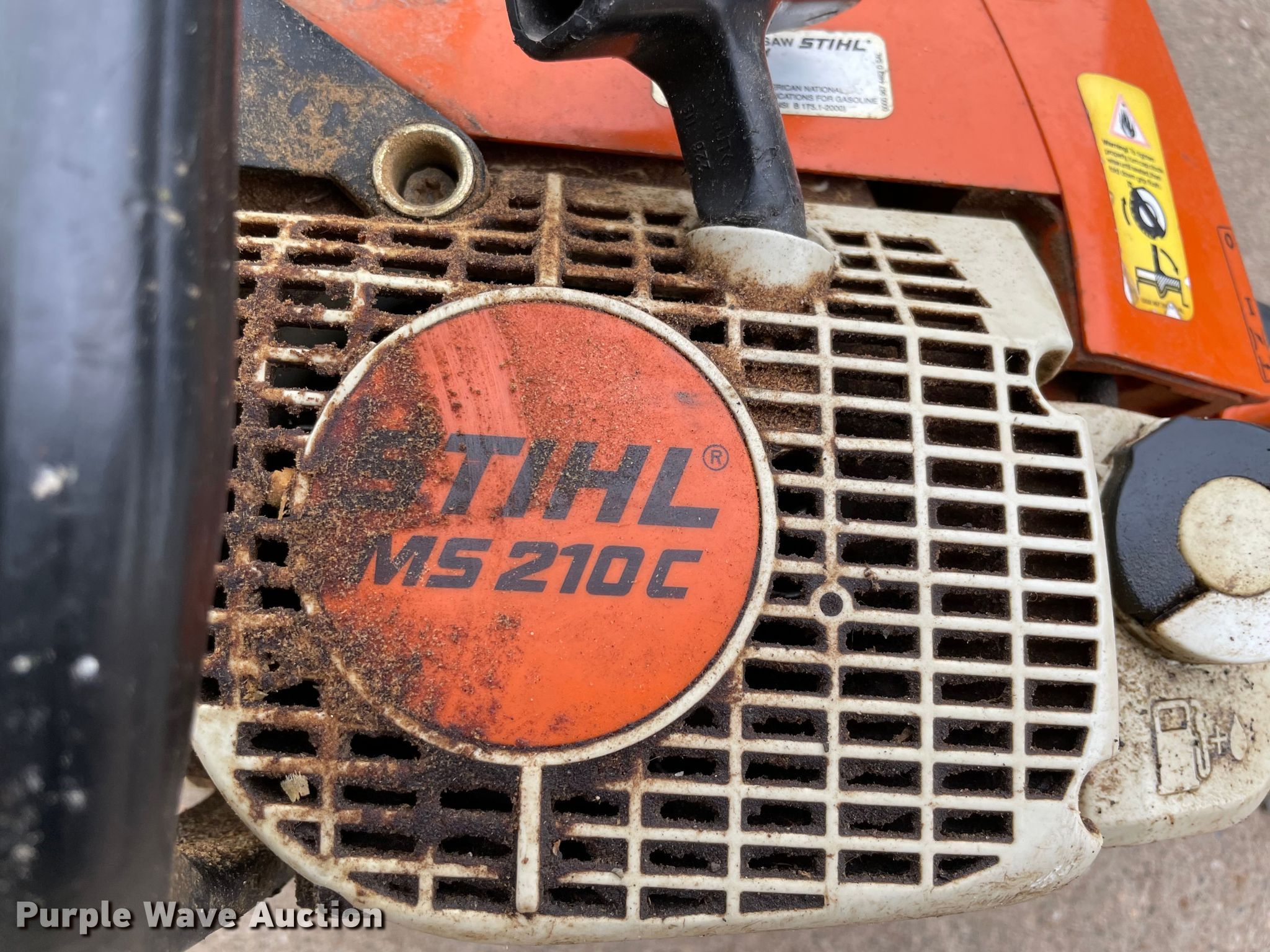 Stihl MS210C chainsaw in Caddo, OK Item MM9421 sold Purple Wave