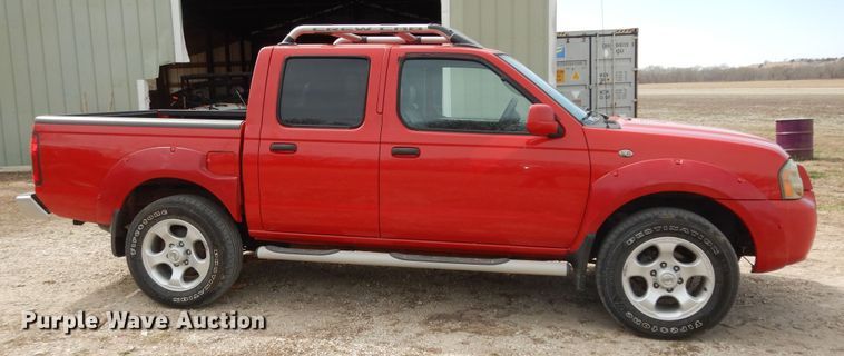 image for item DK1763 2004 Nissan Frontier  Crew Cab pickup truck