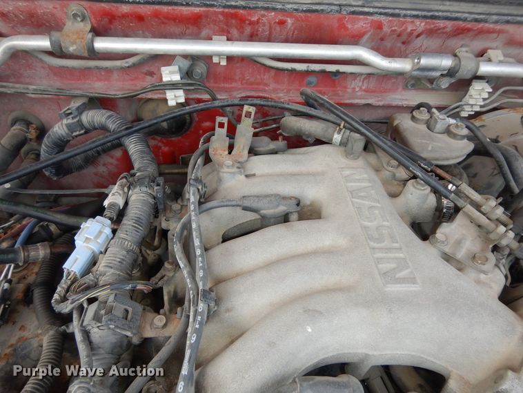 image for item DK1763 2004 Nissan Frontier  Crew Cab pickup truck