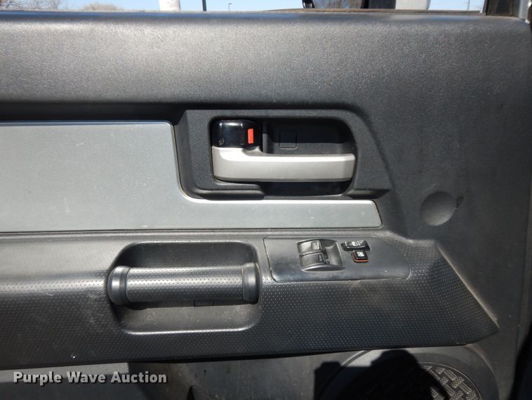 image for item DK7735 2007 Toyota FJ Cruiser  SUV