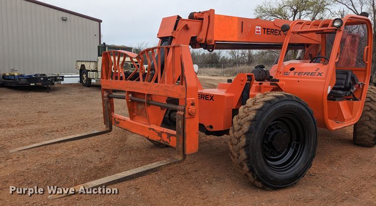 image for item DL1001 Terex TH0606A  telehandler