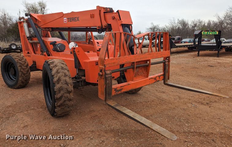 image for item DL1001 Terex TH0606A  telehandler