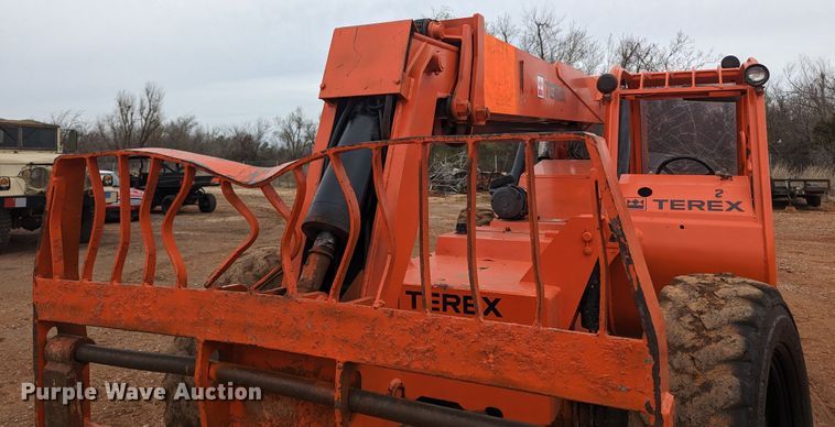image for item DL1001 Terex TH0606A  telehandler