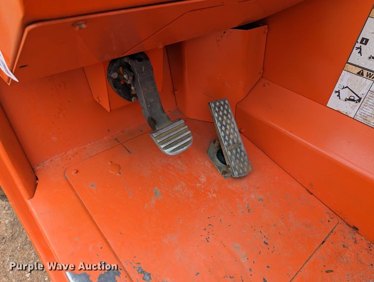 image for item DL1001 Terex TH0606A  telehandler