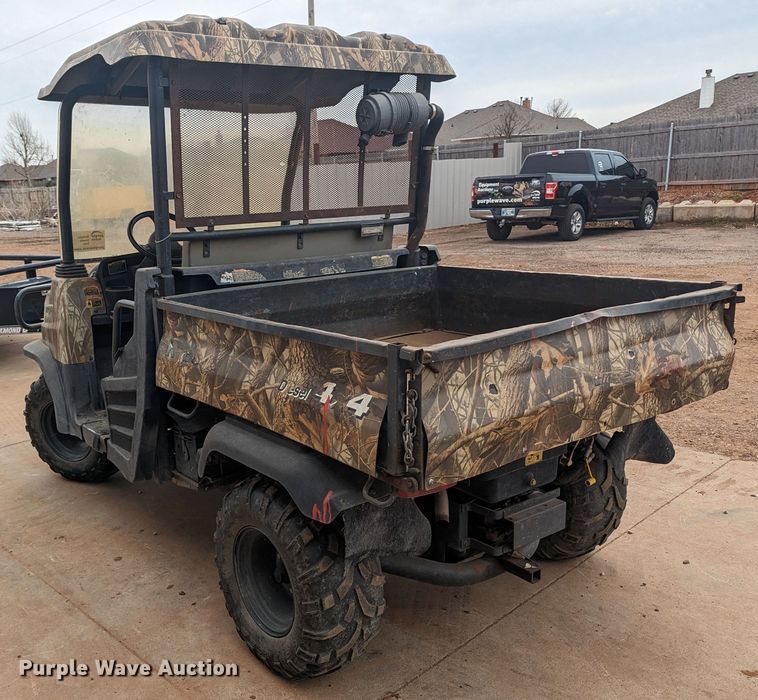 image for item DL1003 2005 Kubota RTV900  utility vehicle